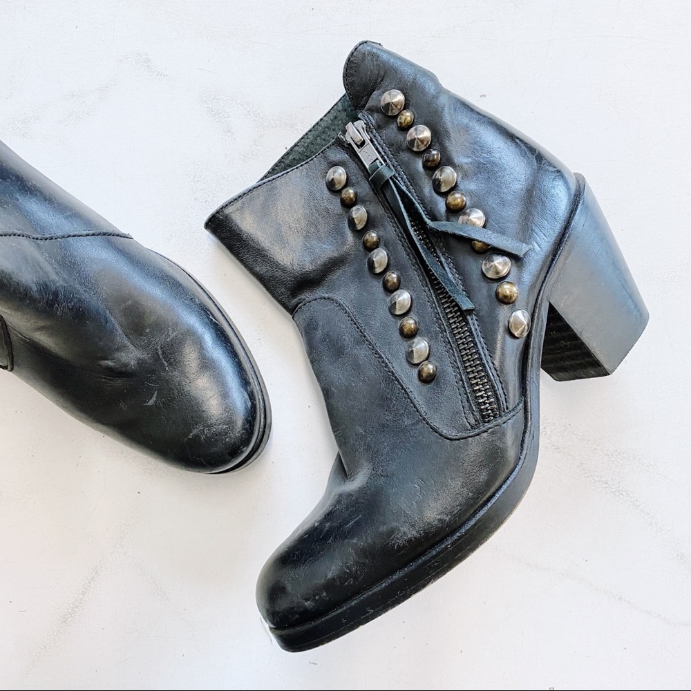 HIBOU leather almond toes studded black booties